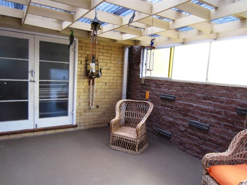 2 Berry Avenue, Edithvale VIC 3196