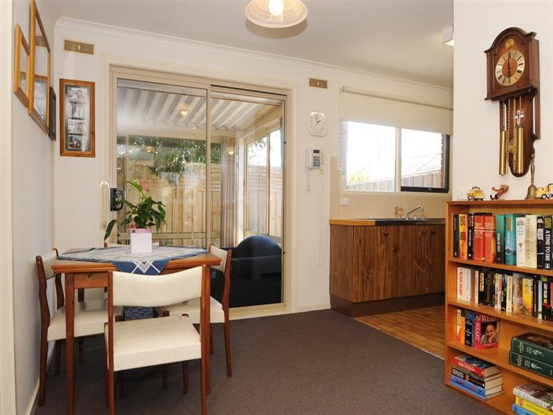 4/1-5 Dobell Drive, Chelsea VIC 3196