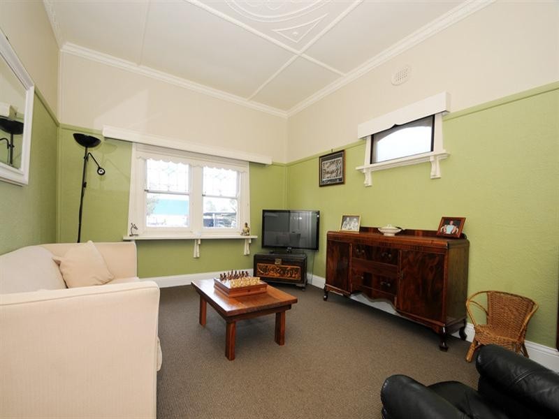 5 Oak Avenue, Cheltenham VIC 3192