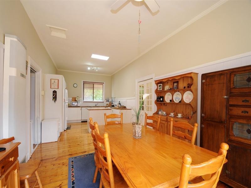 5 Oak Avenue, Cheltenham VIC 3192