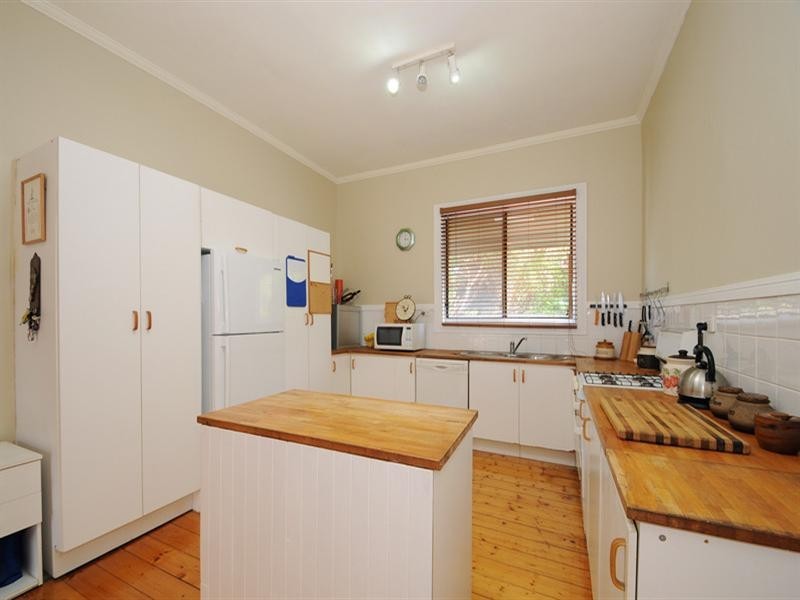 5 Oak Avenue, Cheltenham VIC 3192