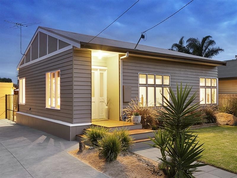 6 Troy Street, Bonbeach VIC 3196