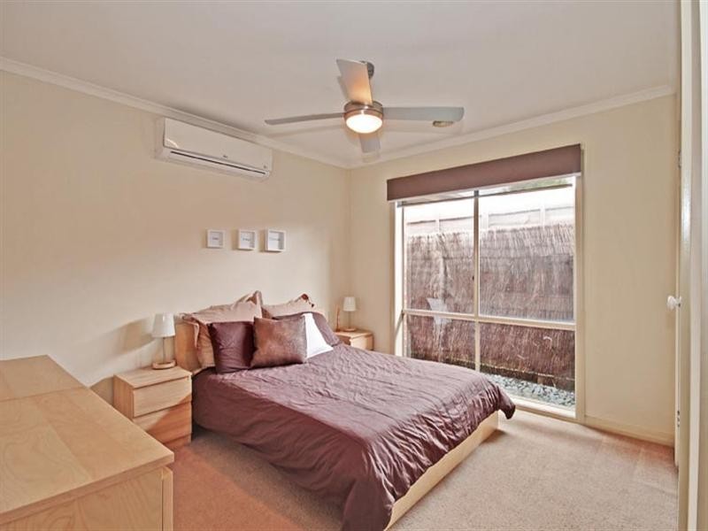 2/8 Bondi Road, Bonbeach VIC 3196