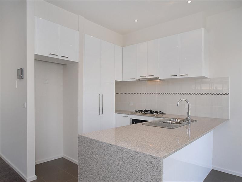 3/10 Rhode Island, Patterson Lakes VIC 3197