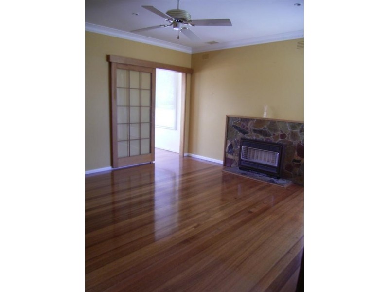 1/38 LOCHIEL Avenue, Edithvale VIC 3196