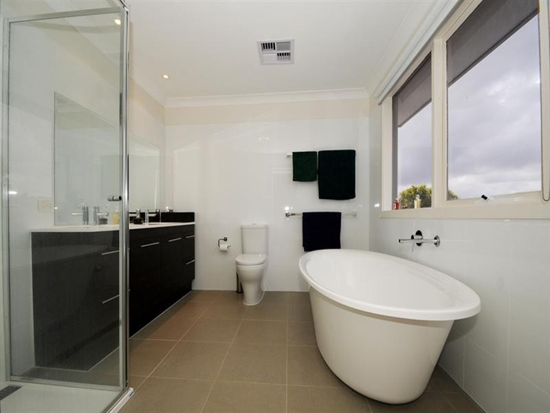 132 Palm Beach Drive, Patterson Lakes VIC 3197