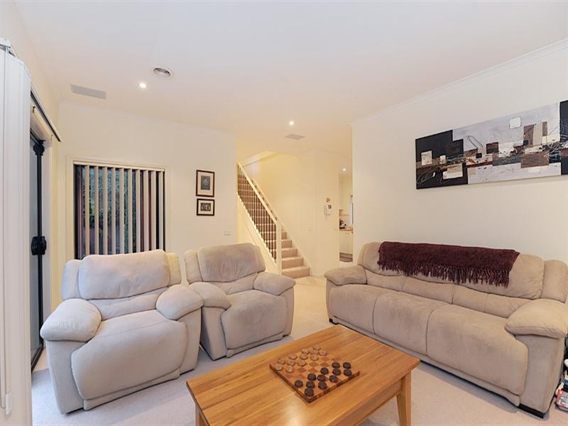 4/4-5 Riviera Street, Seaford VIC 3198