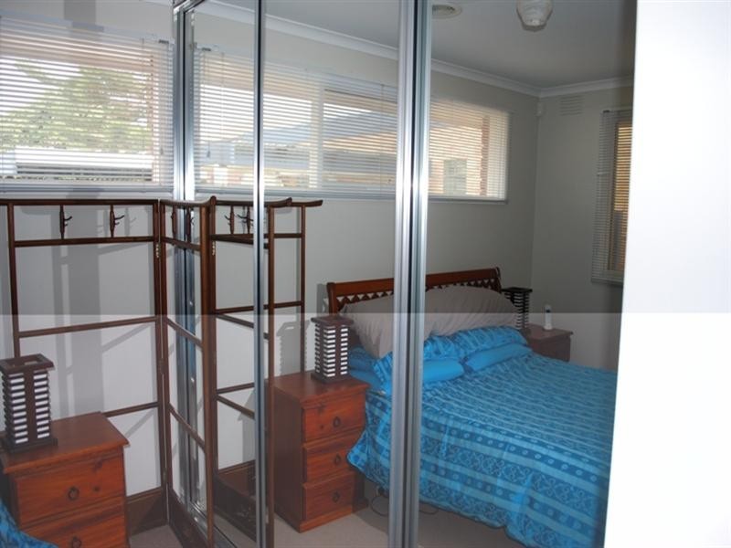 15 Newington Parade, Chelsea VIC 3196