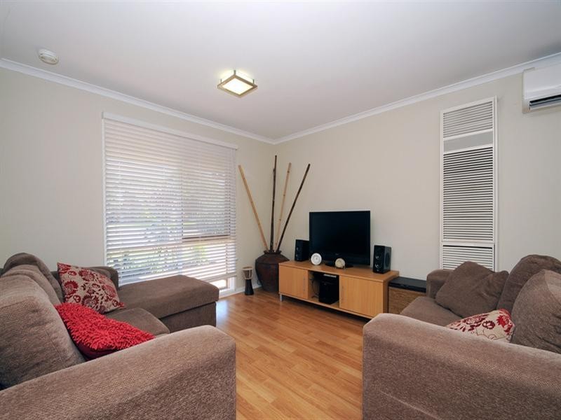19 Parkside Boulevard, Carrum VIC 3197