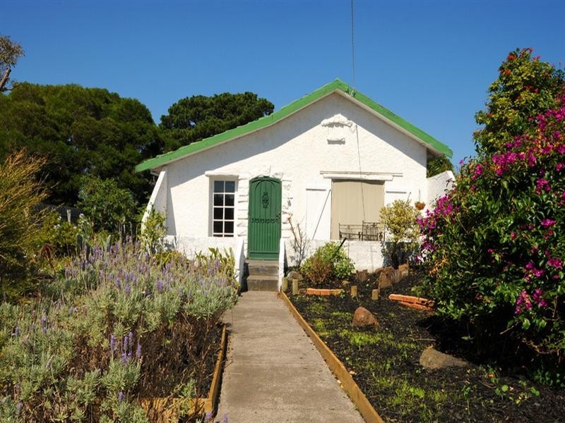 8 Broadway, Bonbeach VIC 3196