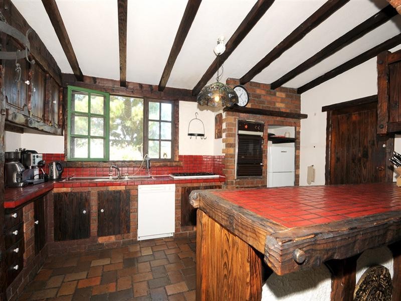 8 Broadway, Bonbeach VIC 3196