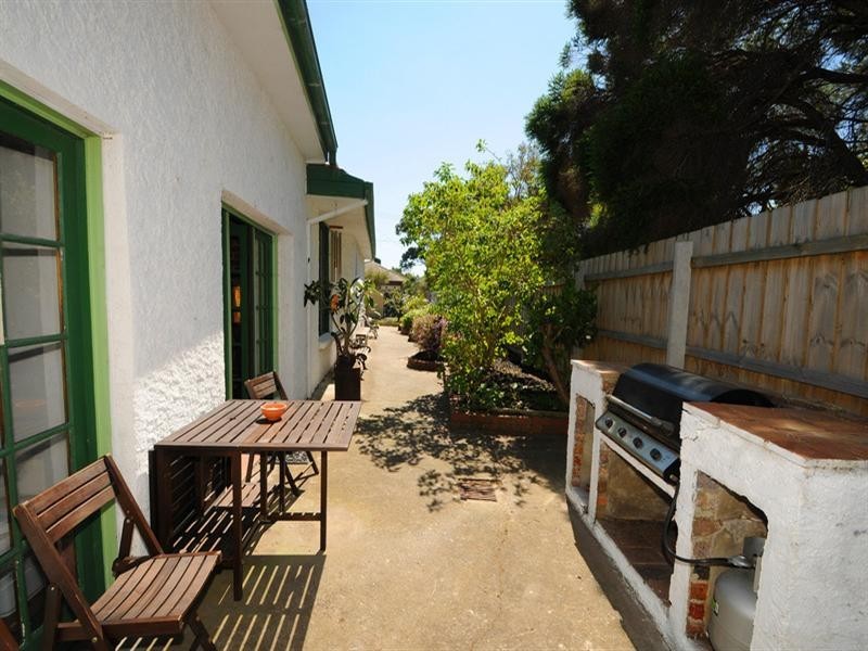 8 Broadway, Bonbeach VIC 3196