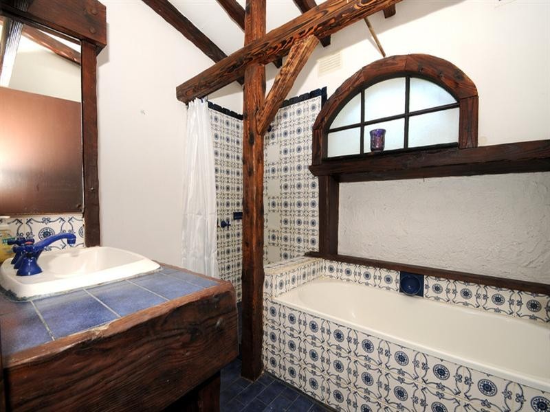 8 Broadway, Bonbeach VIC 3196