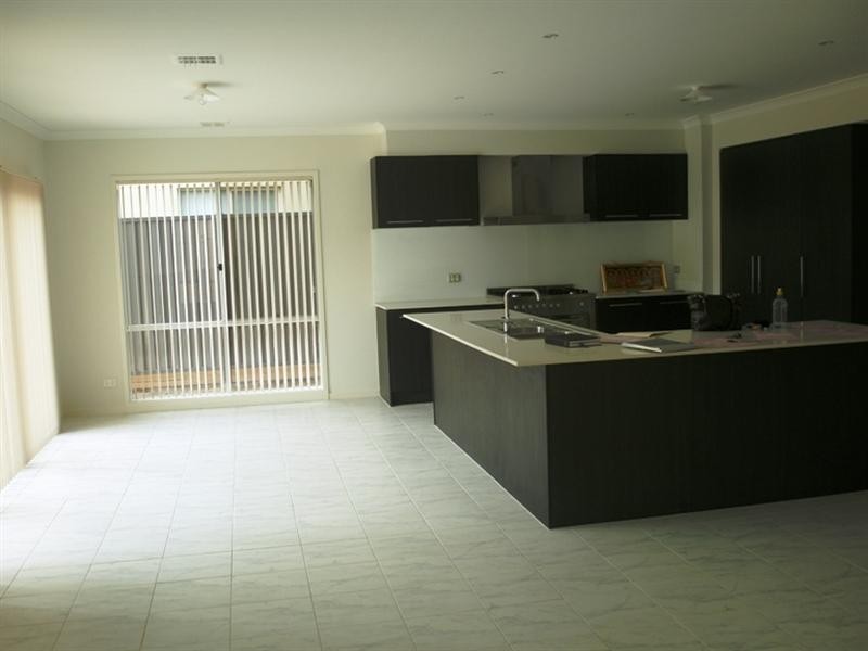 80 Keylana Drive, Keysborough VIC 3173