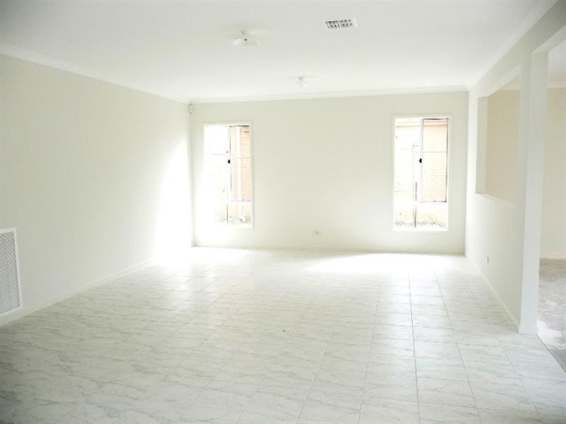 80 Keylana Drive, Keysborough VIC 3173