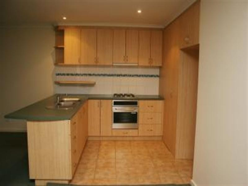 2/2 McRae Street, Seaford VIC 3198