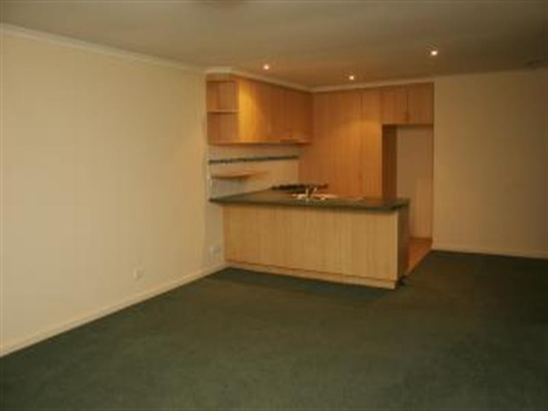 2/2 McRae Street, Seaford VIC 3198