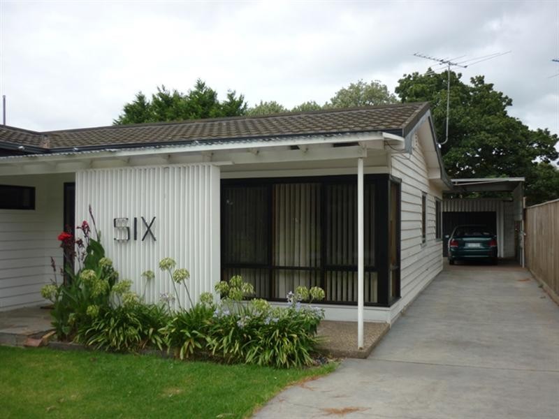 6 Keith Street, Parkdale VIC 3195