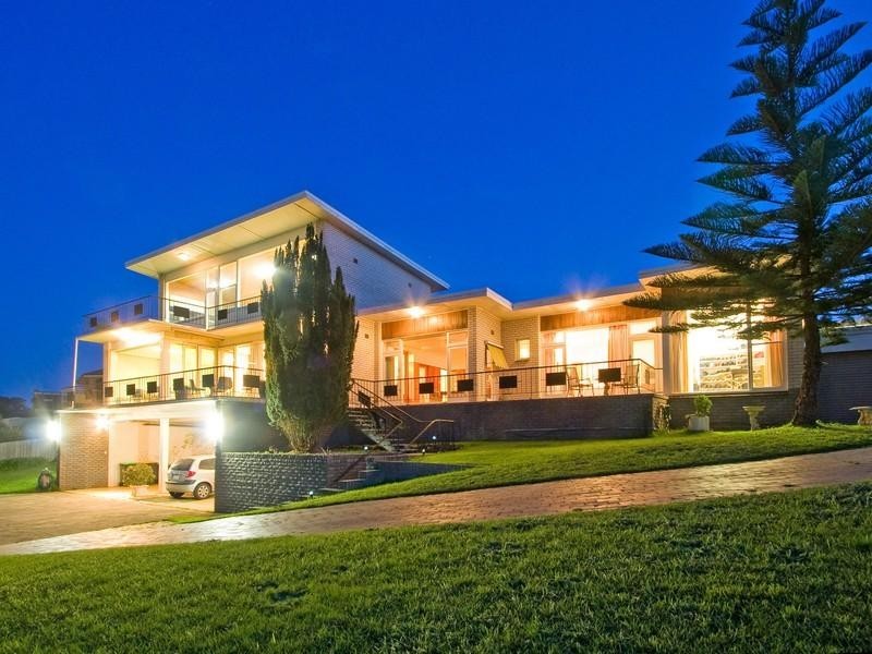 26 Bangor Drive, Frankston VIC 3199