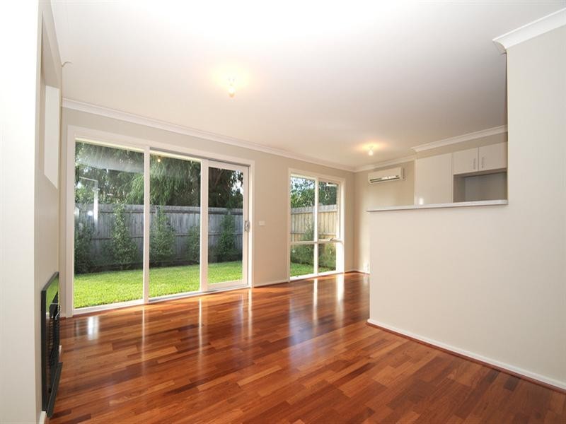 2/67 Randall Avenue, Edithvale VIC 3196