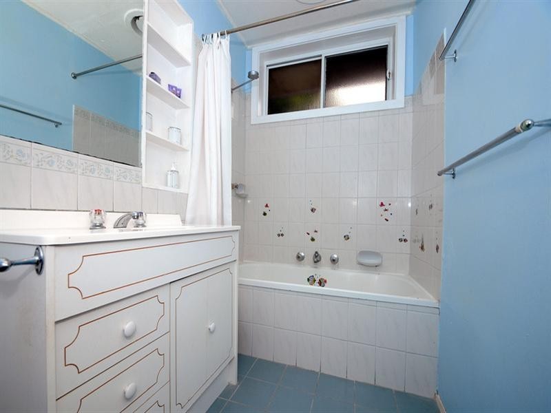 81 Montrose Avenue, Edithvale VIC 3196