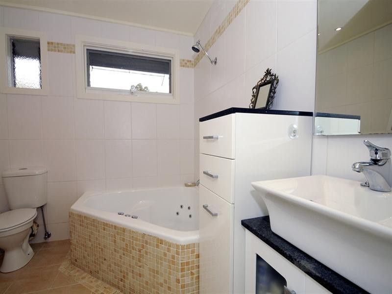 38 Sutton Street, Chelsea Heights VIC 3196