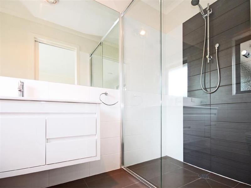 2/55 Swan Walk, Chelsea VIC 3196