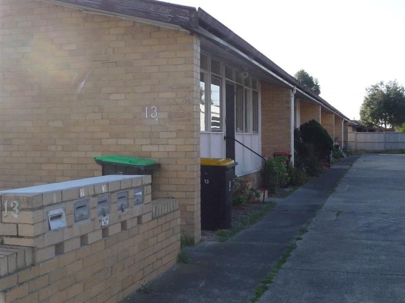 2/13 Thames Promenade, Chelsea VIC 3196