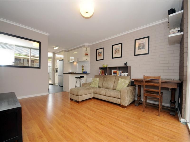 4/42 Embankment Grove, Chelsea VIC 3196