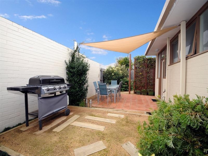 4/42 Embankment Grove, Chelsea VIC 3196