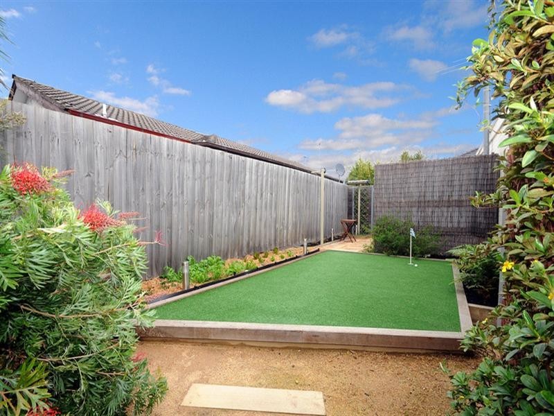 4/42 Embankment Grove, Chelsea VIC 3196