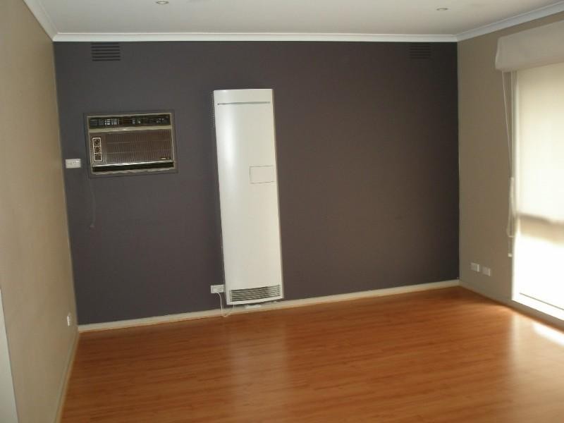 8 Francis Street, Seaford VIC 3198