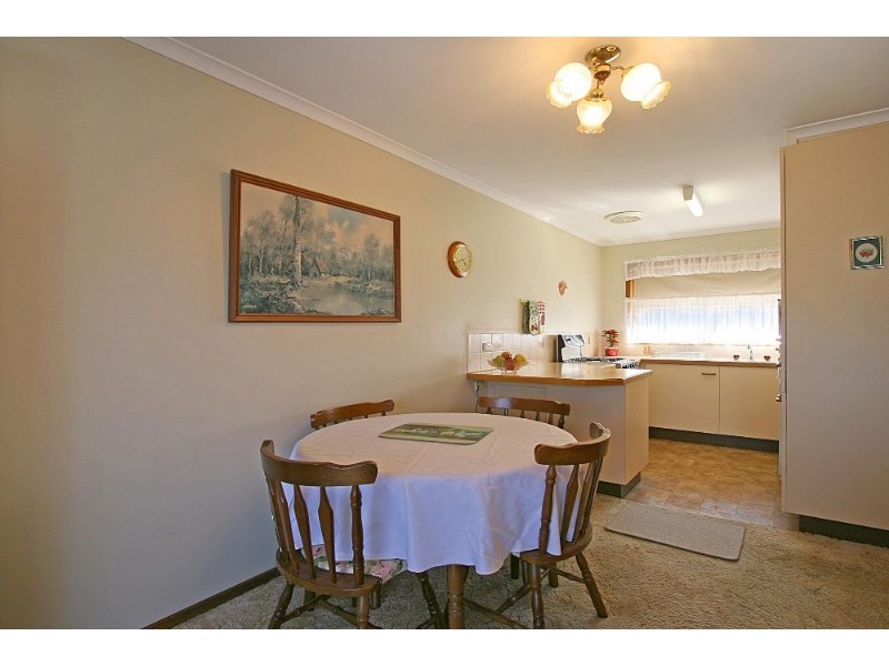 2/10 Glenola Road, Chelsea VIC 3196