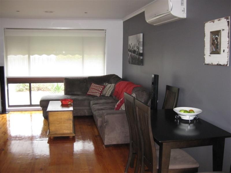 2/25 Embankment Grove, Chelsea VIC 3196