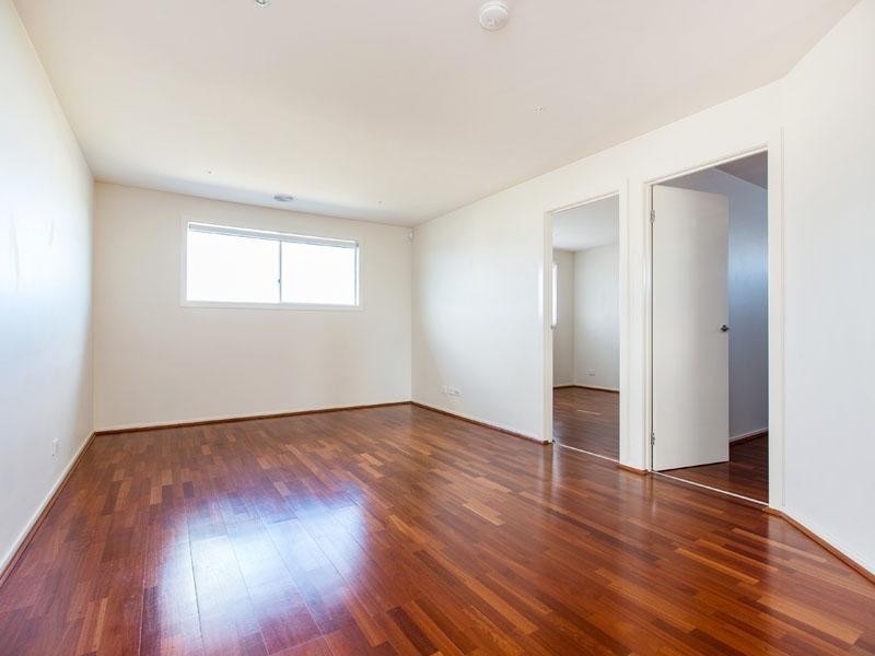 12 Coorong Circle, Waterways VIC 3195