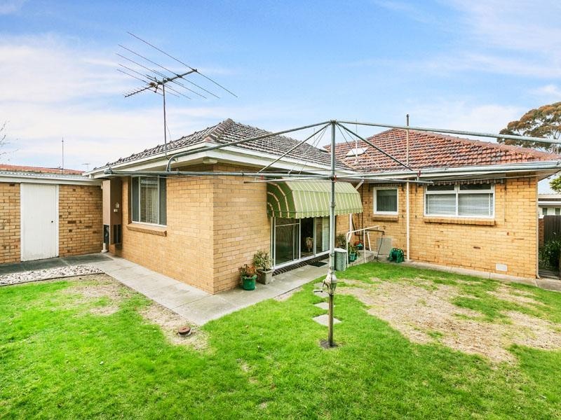 13 Goulburn Street, Cheltenham VIC 3192