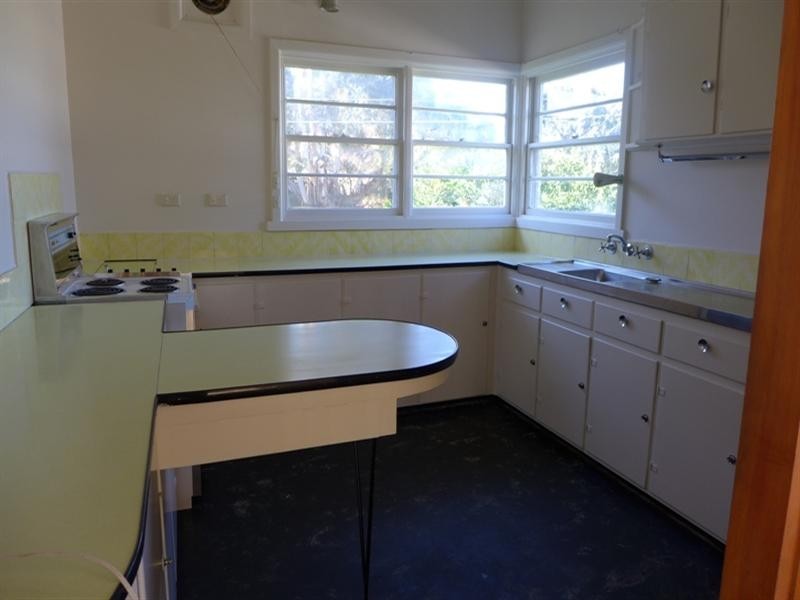 10 Dickens Street, Parkdale VIC 3195