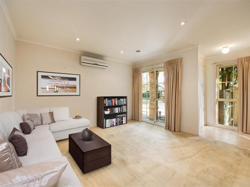 1A Howard Road, Dingley Village VIC 3172