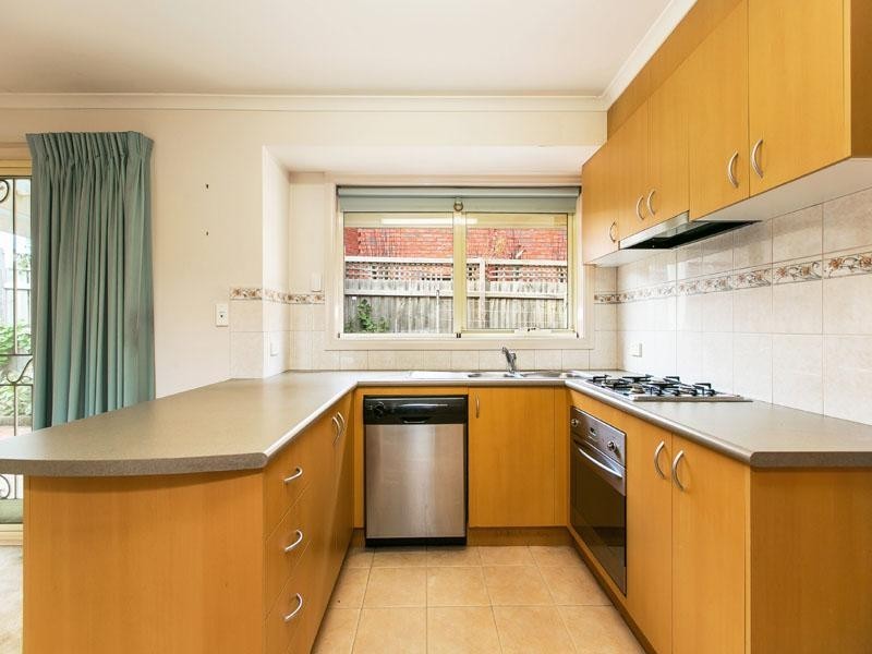 1A Howard Road, Dingley Village VIC 3172