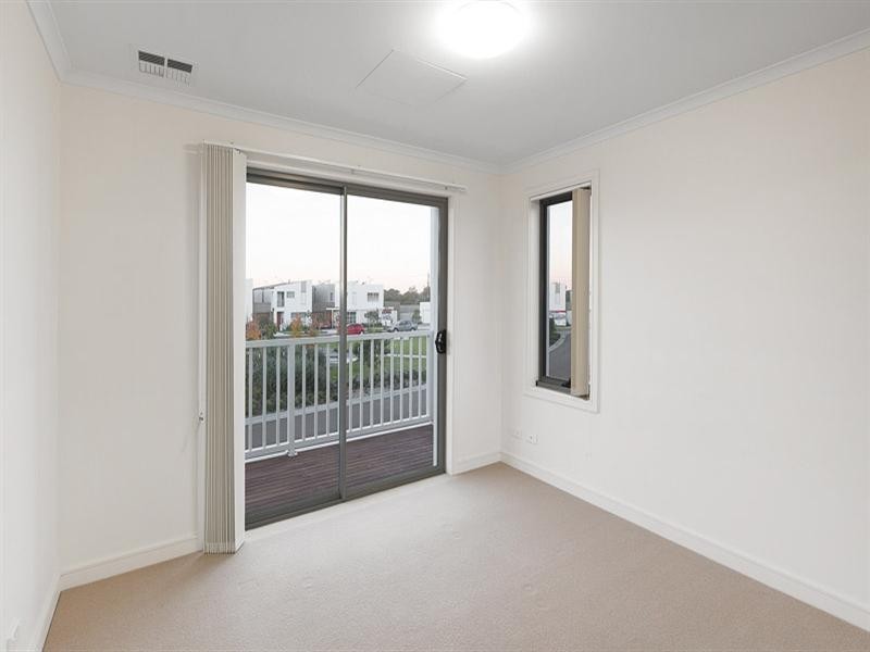 13 Jubilee Boulevard, Waterways VIC 3195