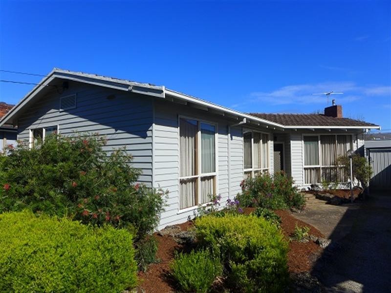 19 Wembley Avenue, Cheltenham VIC 3192