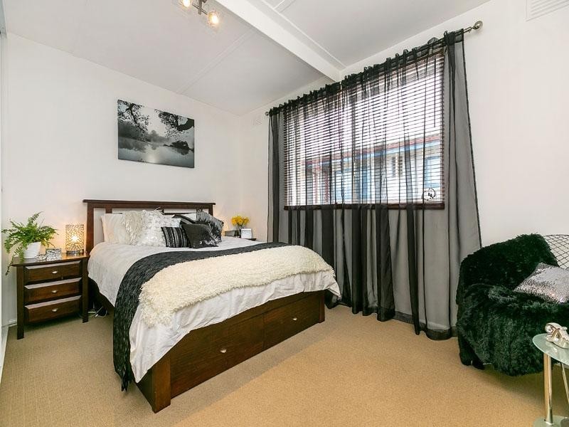 11/1383 Nepean Highway, Cheltenham VIC 3192