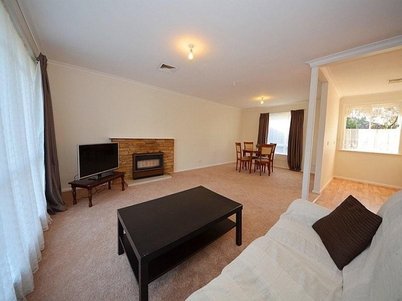 11 Hibiscus Avenue, Cheltenham VIC 3192