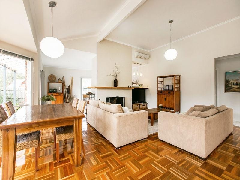 5-7 Newbridge Close, Dingley Village VIC 3172