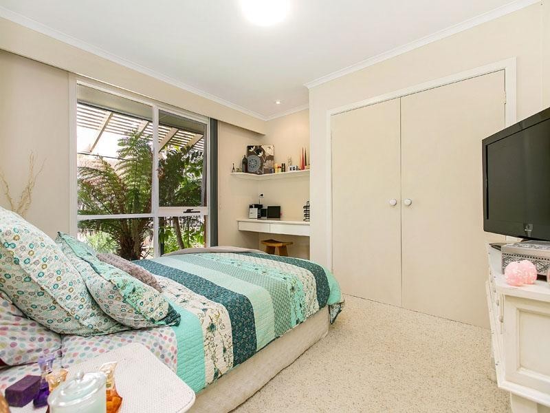 5-7 Newbridge Close, Dingley Village VIC 3172