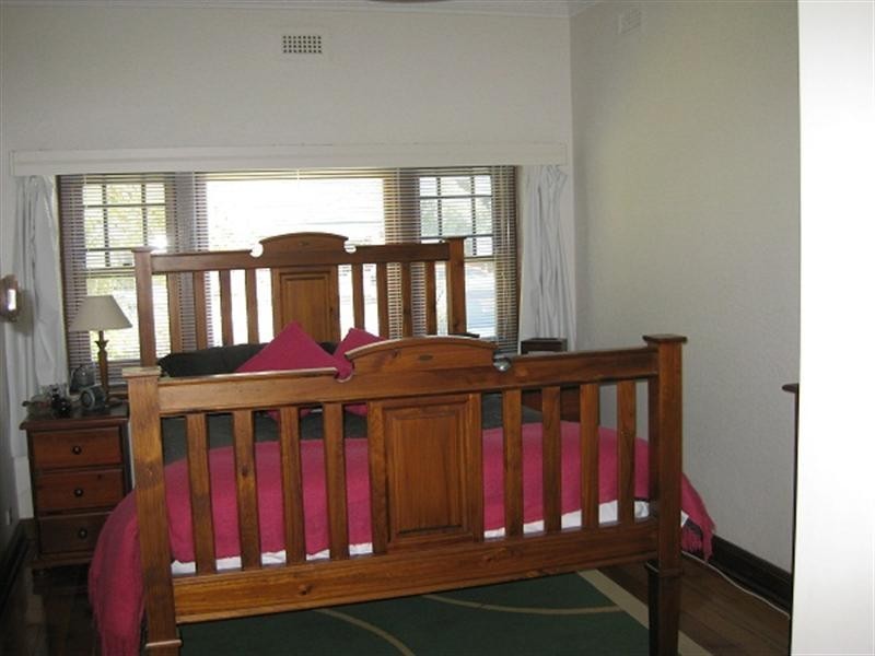 74 St Andrews Street, Brighton VIC 3186