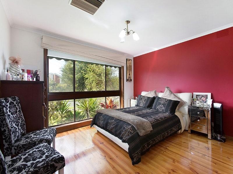 9 Benkel Avenue, Cheltenham VIC 3192