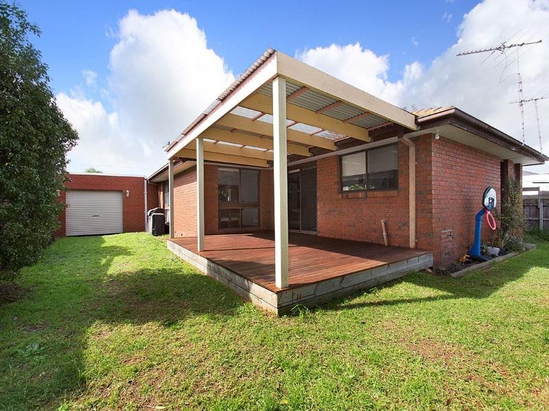 9 Benkel Avenue, Cheltenham VIC 3192