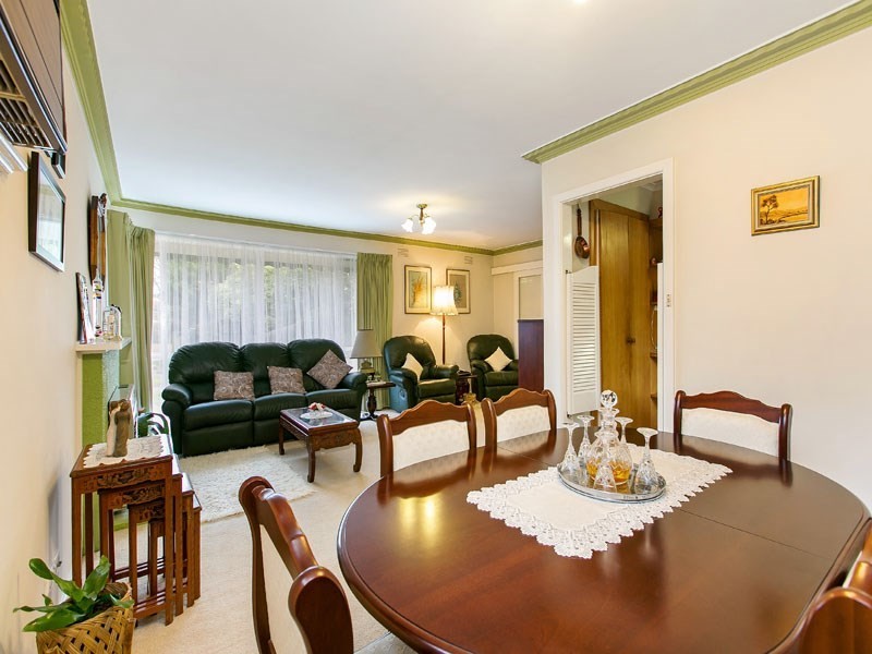 27 Jennifer Street, Cheltenham VIC 3192