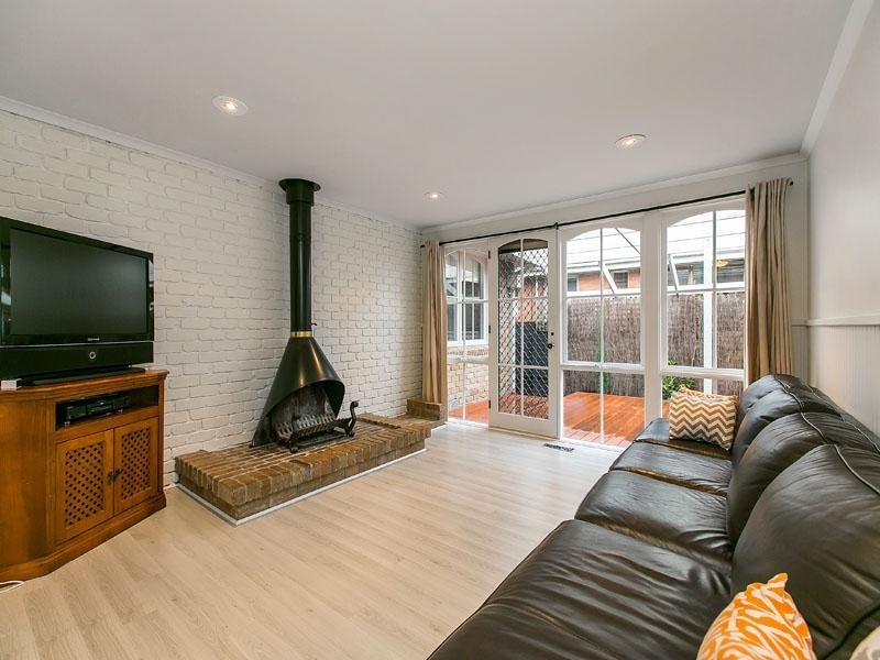 12 Shelford Grove, Dingley Village VIC 3172